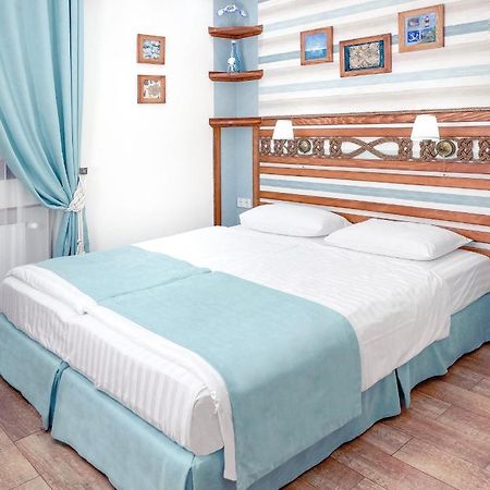 Lucky Ship Art Hotel 오데사 외부 사진